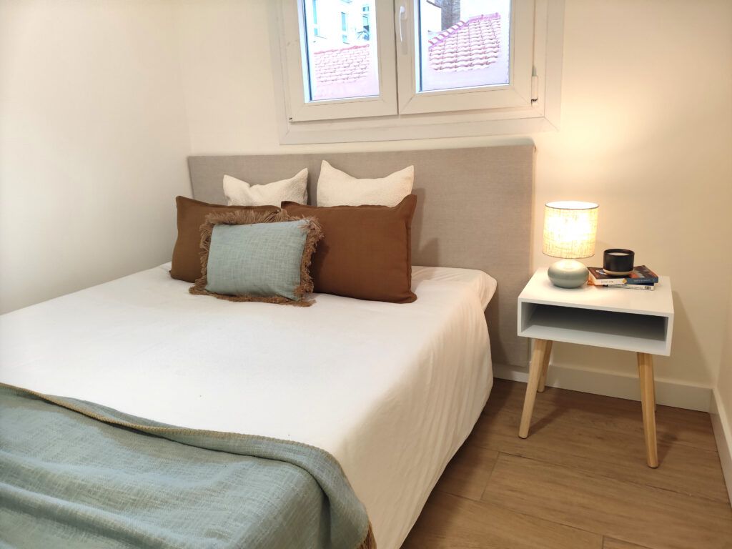 Dormitorio con Home Staging en Tetuán